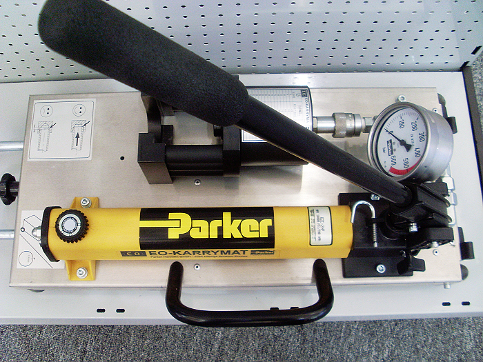 SL374579.jpg SL374579.jpg